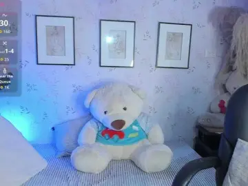 LucyLinn  live sex cam