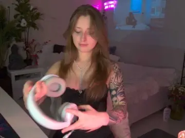 SheTora69  live sex cam