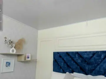 Charlotte-mayers  live sex cam