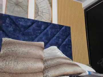 Charlotte-mayers  live sex cam