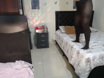 Julietamanson1  live sex cam