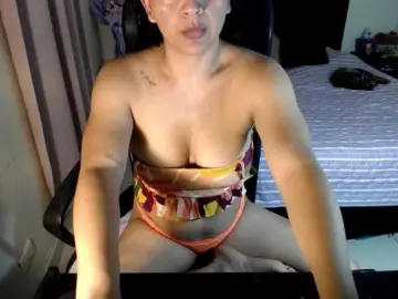 Julietamanson1  live sex cam