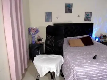 Julietamanson1  live sex cam