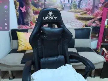 Hayami18  live sex cam