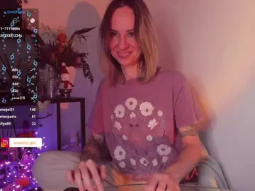 Kirillenok  live sex cam