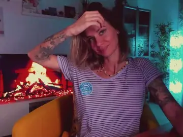 Kirillenok  live sex cam