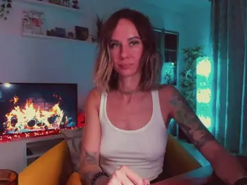 Kirillenok  live sex cam