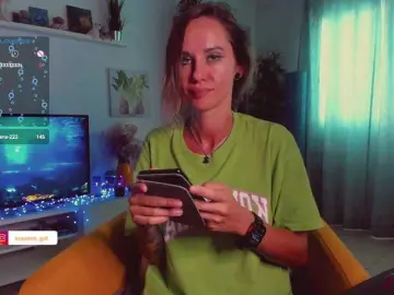 Kirillenok  live sex cam