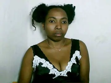 Rasoaidah  live sex cam