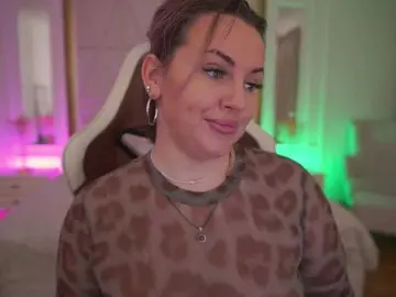 KiraCandyS  live sex cam