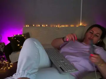 KiraCandyS  live sex cam