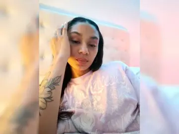 Leaberry  live sex cam