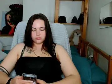 Leilabeayte24  live sex cam