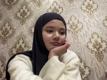 MachelleEchavarria  live sex cam