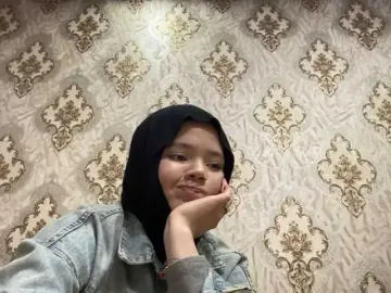 MachelleEchavarria  live sex cam