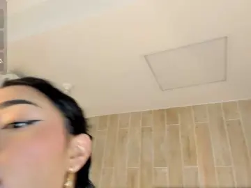 SakuraArih  live sex cam