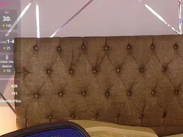 Charlotte-69  live sex cam