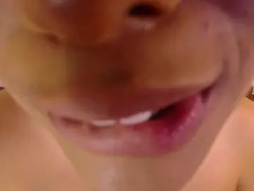 Charlotte-69  live sex cam