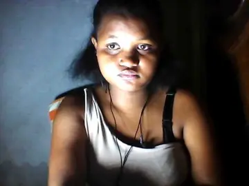 Elodiezah  live sex cam