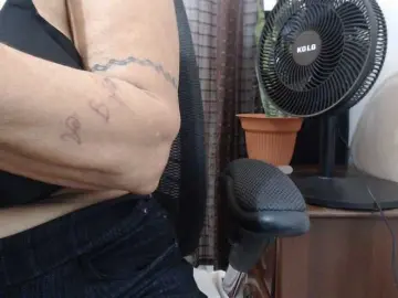 Malenasaenz  live sex cam