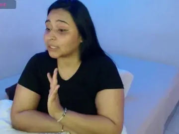 Alyson-  live sex cam