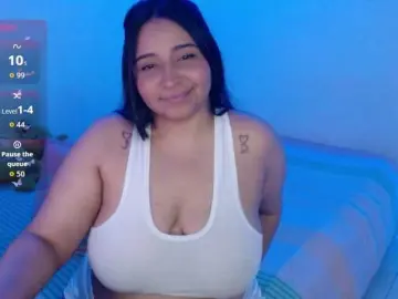 Alyson-  live sex cam