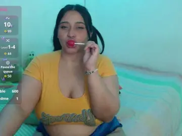 Alyson-  live sex cam