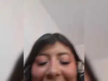 Linarose  live sex cam