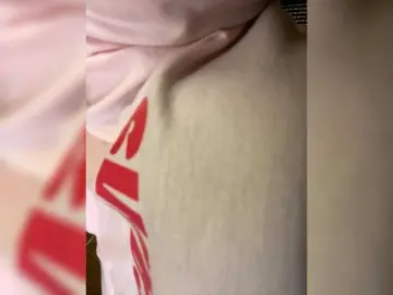 LittleToxic  live sex cam