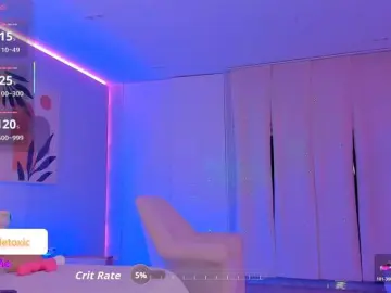 LittleToxic  live sex cam