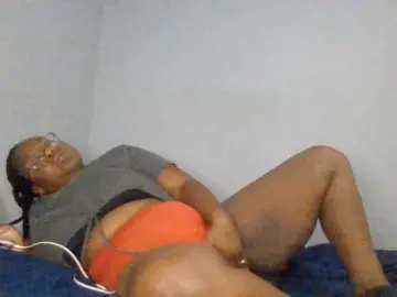 Needmehard  live sex cam