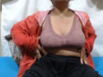 Sahobelle  live sex cam