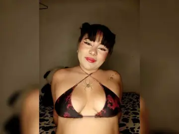 SaraKai  live sex cam