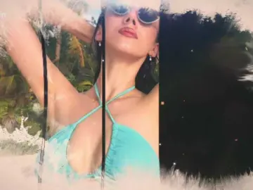 Taanni  live sex cam