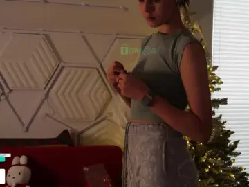 Taanni  live sex cam