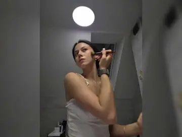 Taanni  live sex cam