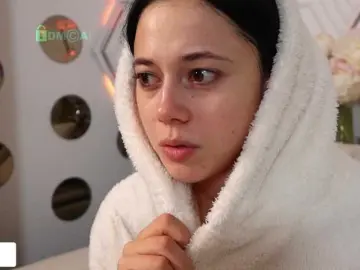 Taanni  live sex cam