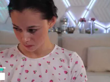 Taanni  live sex cam