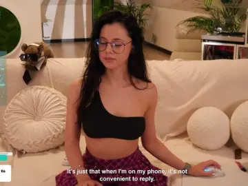 Taanni  live sex cam
