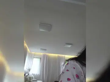 Taanni  live sex cam