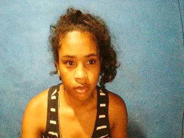 TriciaBella  live sex cam