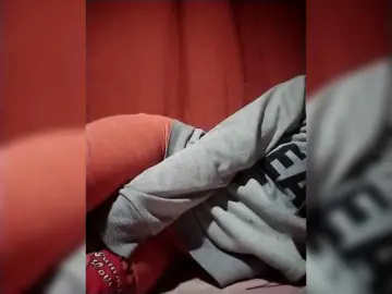TriciaBella  live sex cam