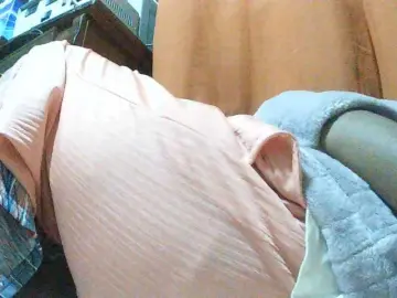 TriciaBella  live sex cam
