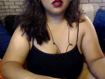 Komurasaki  live sex cam