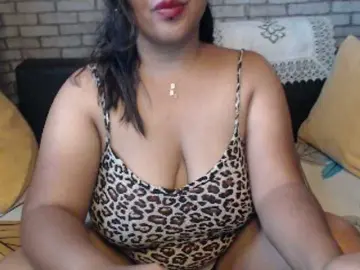 Komurasaki  live sex cam