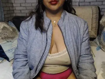 Komurasaki  live sex cam