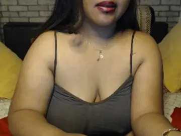 Komurasaki  live sex cam