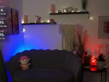 AprilOlsen  live sex cam