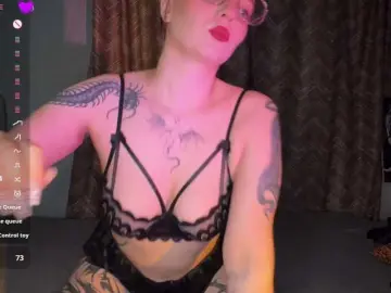 AriaBlance  live sex cam