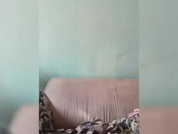 CerezaBeb2711  live sex cam